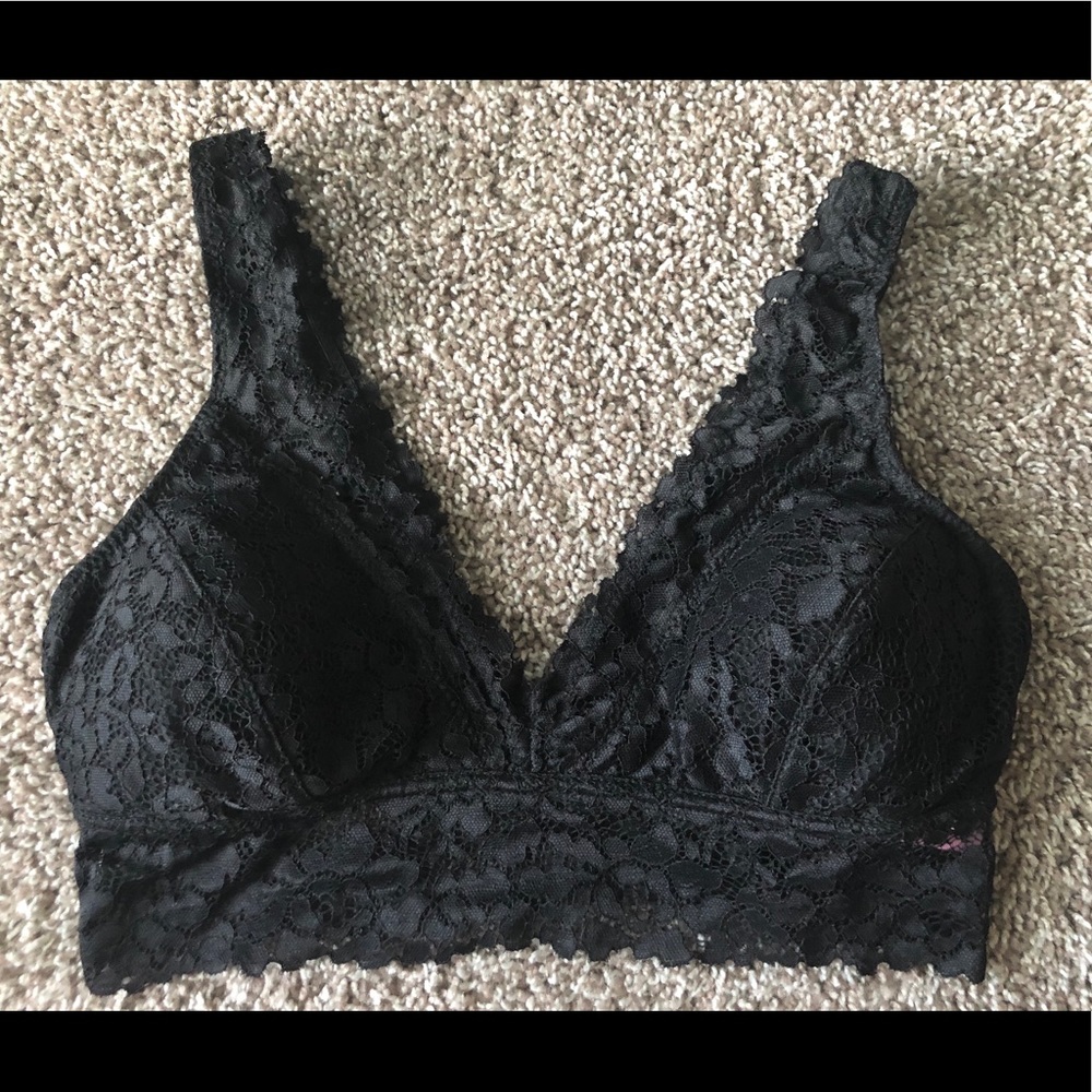 Black bralette